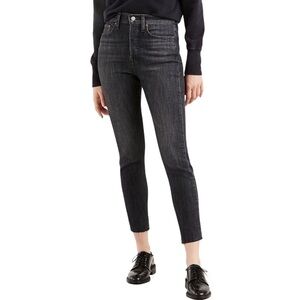 Levi’s Wedgie‎ Raw Hem Skinny Denim Jeans Size 30